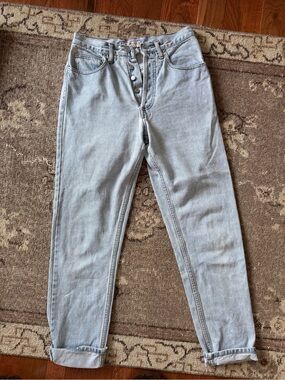 Vintage guess straight leg Jean